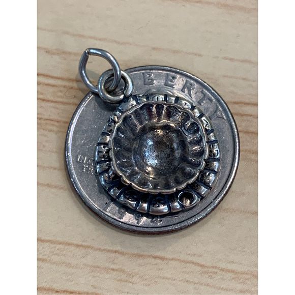 Vintage Scallop Coffee Tea Cup Sterling Silver Jewelry Charm - Picture 3 of 6